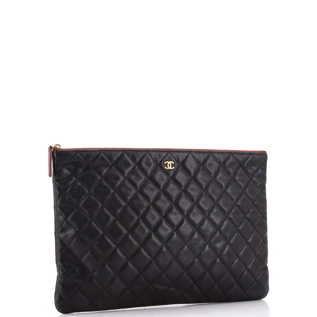 O Case Clutch Quilted Caviar Large