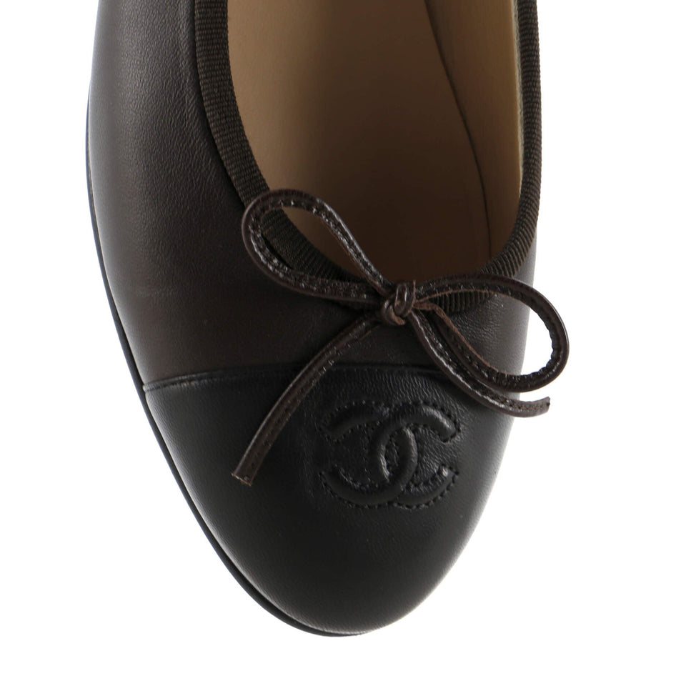 Women's CC Cap Toe Bow Ballerina Flats Leather