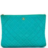 O Case Clutch Quilted Caviar Medium