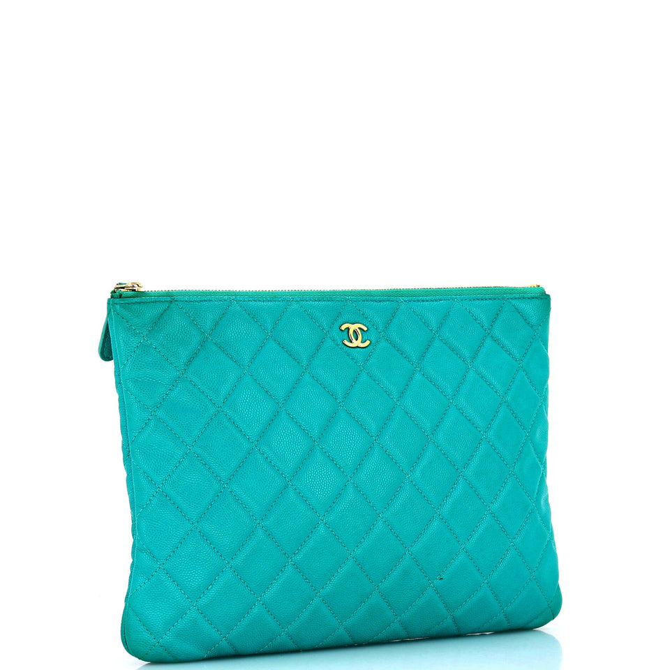 O Case Clutch Quilted Caviar Medium