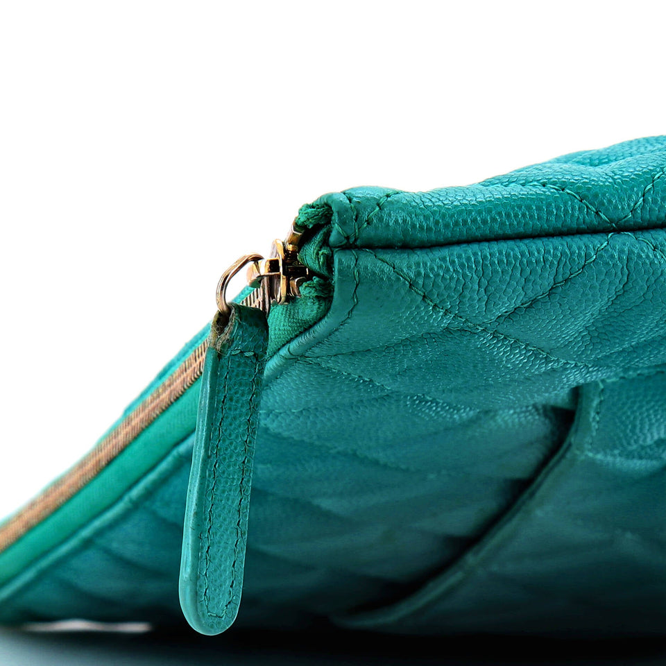 O Case Clutch Quilted Caviar Medium