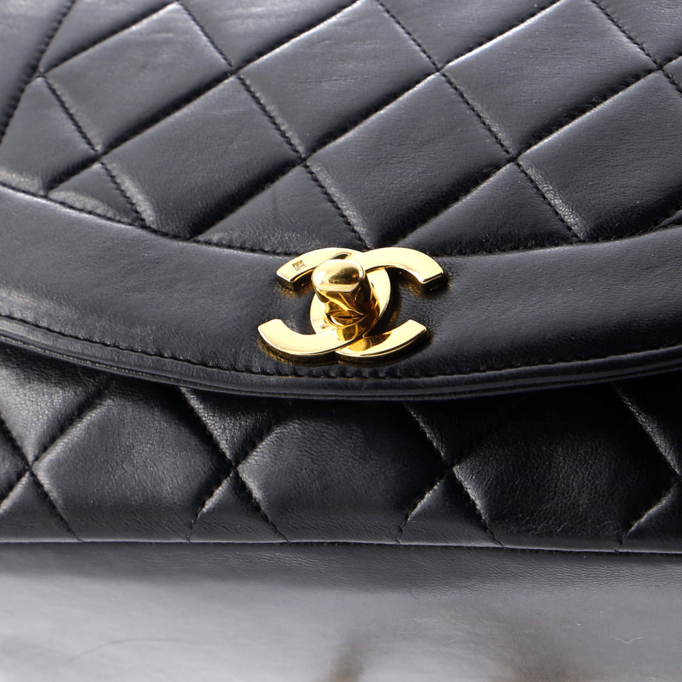 Vintage Diana Flap Bag Quilted Lambskin Small