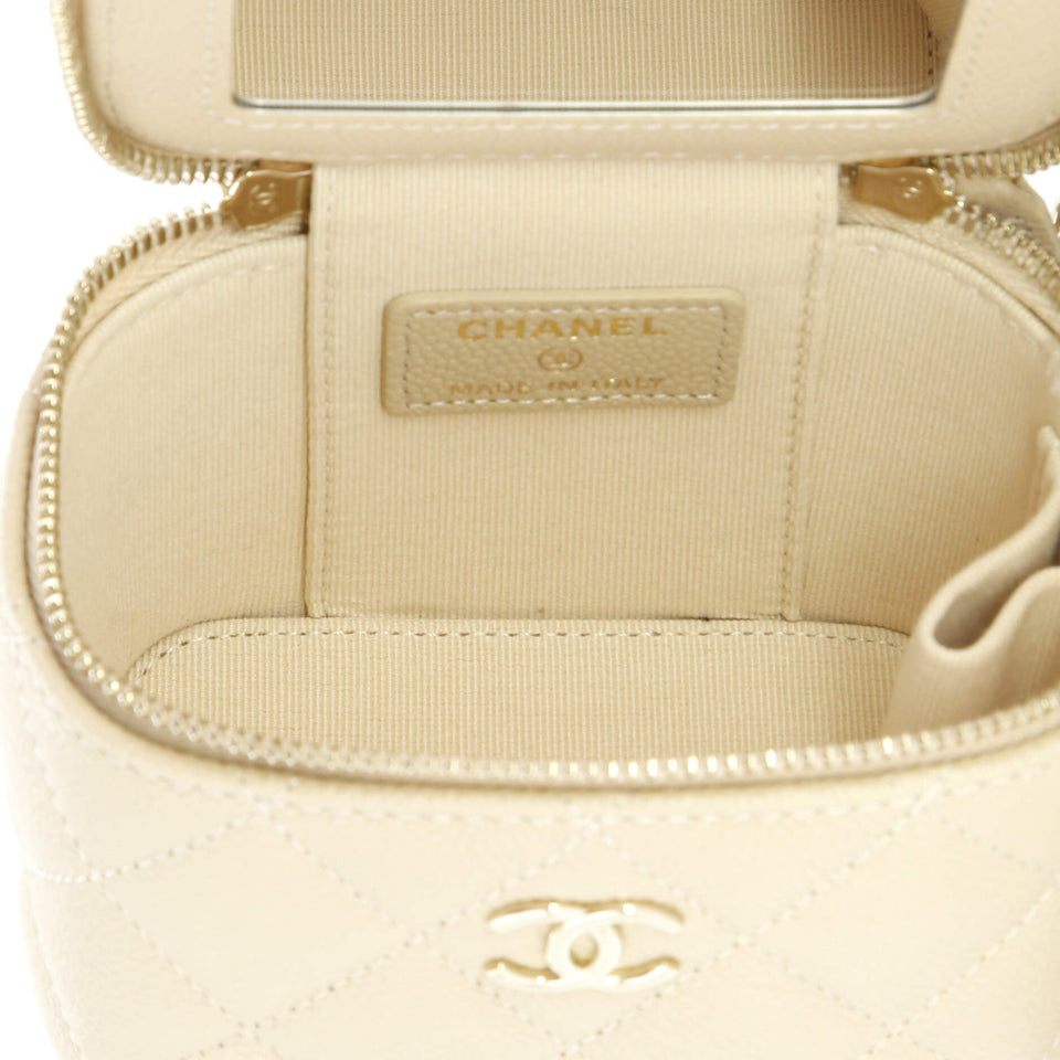 Classic Vanity Case with Chain Quilted Caviar Mini