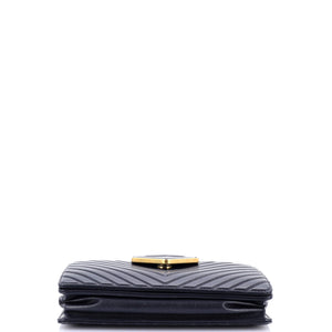 Collar and Tie Flap Bag Chevron Sheepskin Small