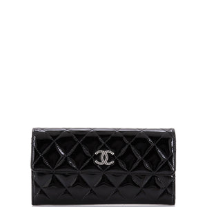 CC Brilliant Flap Wallet Quilted Patent Long