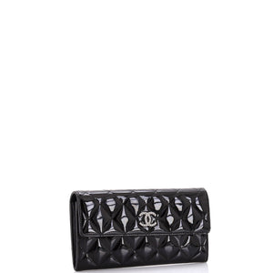 CC Brilliant Flap Wallet Quilted Patent Long