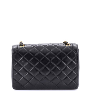 Vintage CC Chain Curve Flap Bag Quilted Lambskin Medium