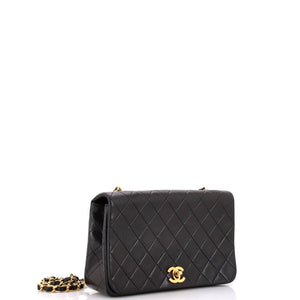 Vintage Full Flap Bag Quilted Lambskin Medium