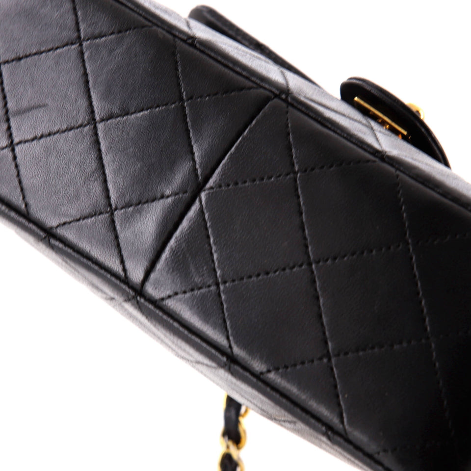 Vintage Square Classic Flap Bag Quilted Lambskin Small