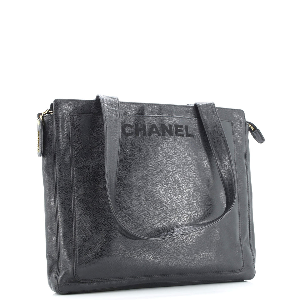 Vintage Logo Zip Shoulder Bag Caviar Large
