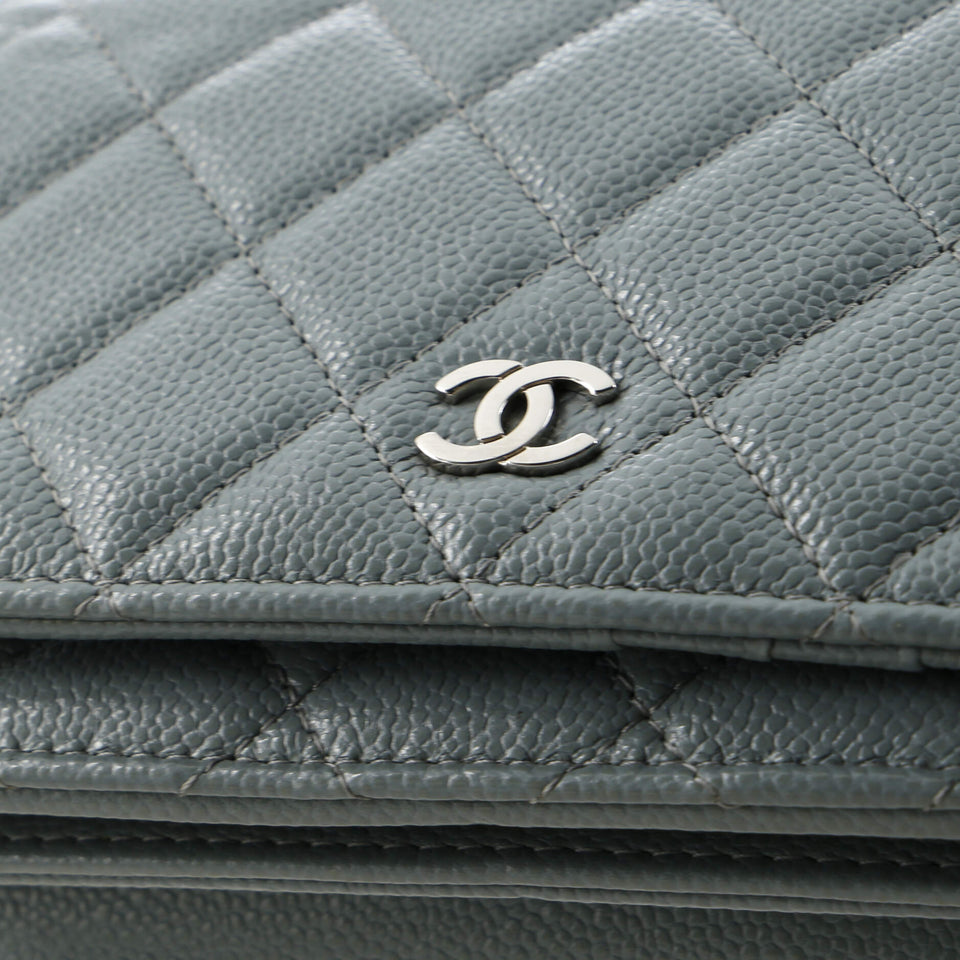 Wallet on Chain Quilted Caviar Mini