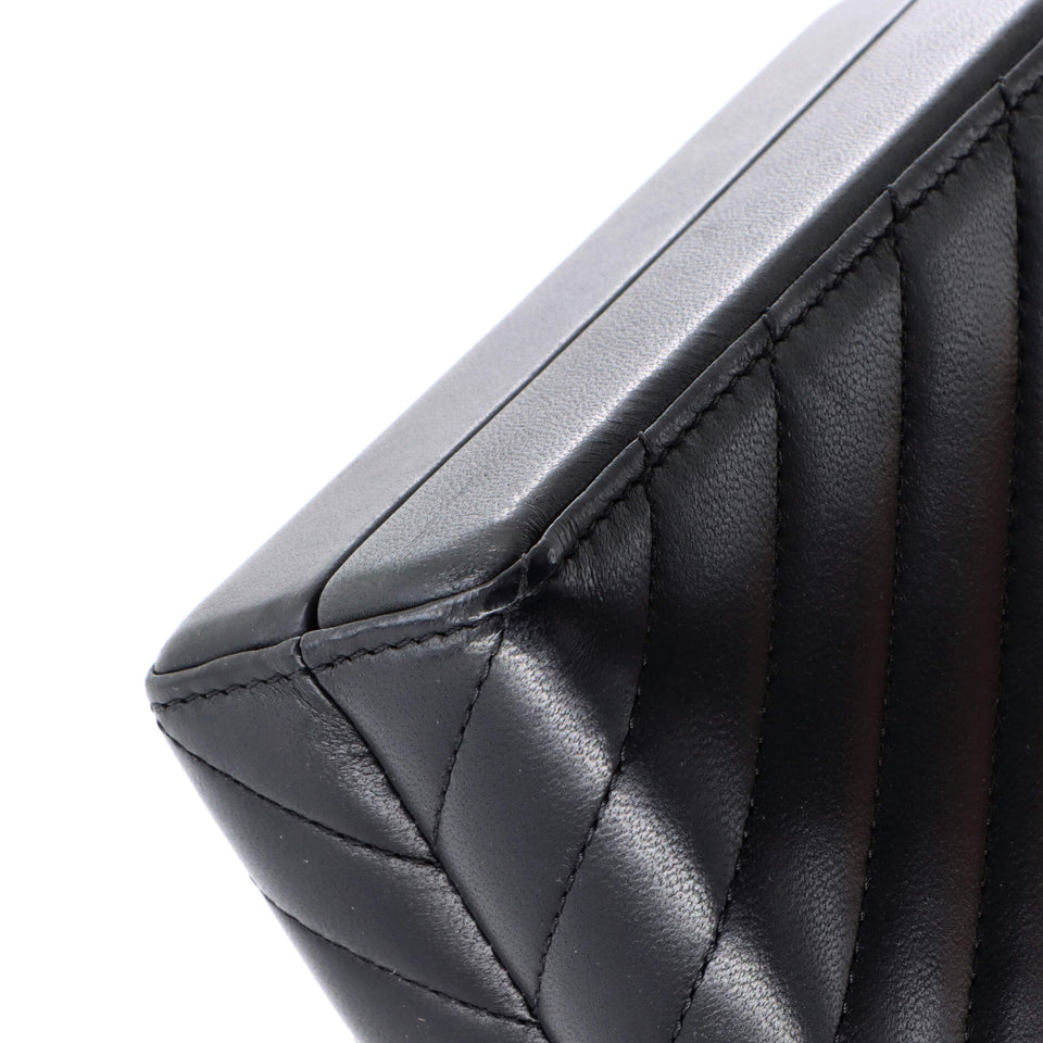 Reissue Clutch Bag Chevron Lambskin