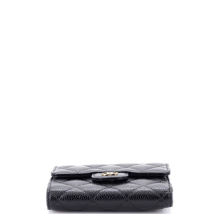 CC Compact Classic Flap Wallet Quilted Caviar