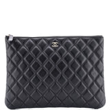 O Case Clutch Quilted Lambskin Medium