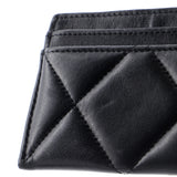 19 Card Holder Quilted Leather