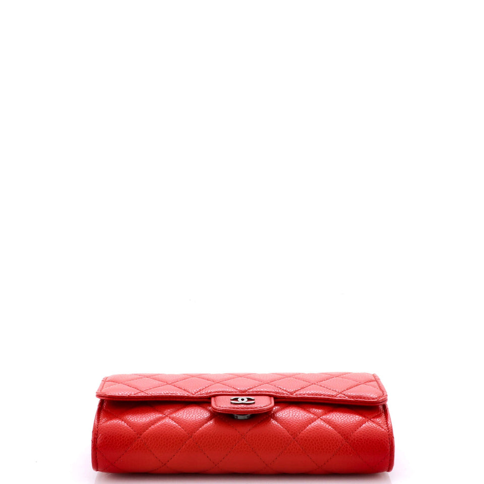 Wallet on Short Chain Quilted Caviar