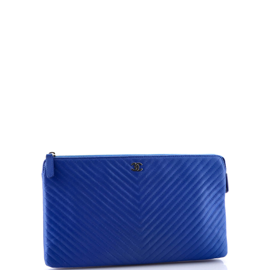 Classic Double Pocket Zip Pouch Chevron Caviar Medium