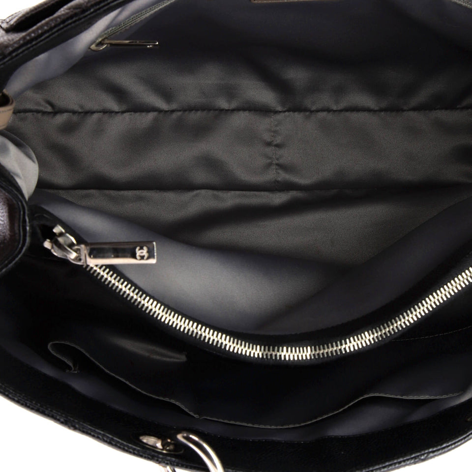 Grand Shopping Tote Quilted Caviar XL