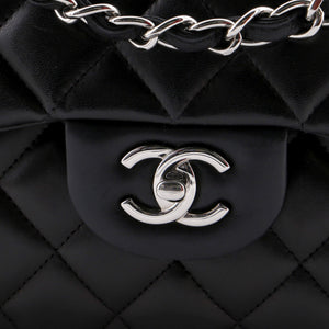 Classic Double Flap Bag Quilted Lambskin Jumbo