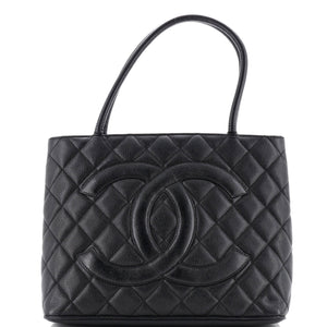 Medallion Tote Quilted Caviar