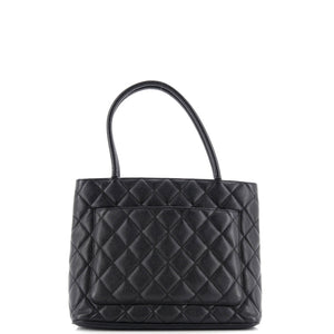 Medallion Tote Quilted Caviar