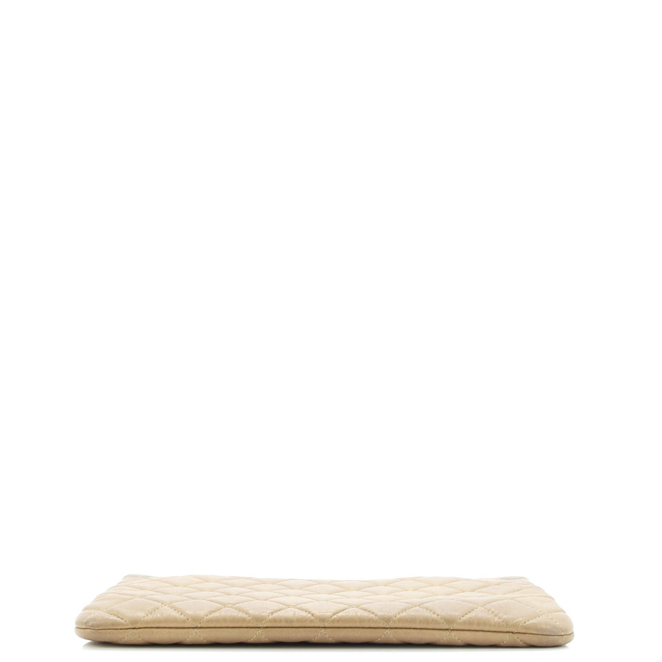 O Case Clutch Quilted Lambskin Medium