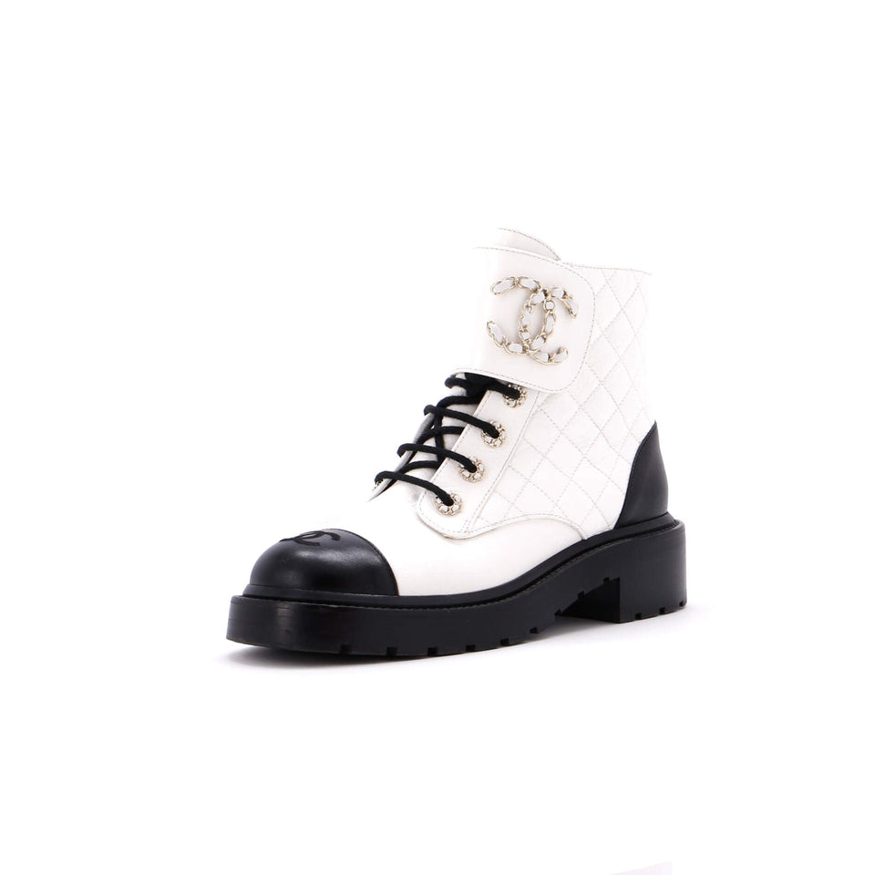 Women's Chain CC Cap Toe Lace Up Combat Boots Quilted Shiny Calfskin