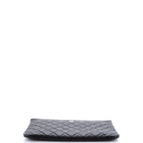 O Case Clutch Quilted Caviar Medium
