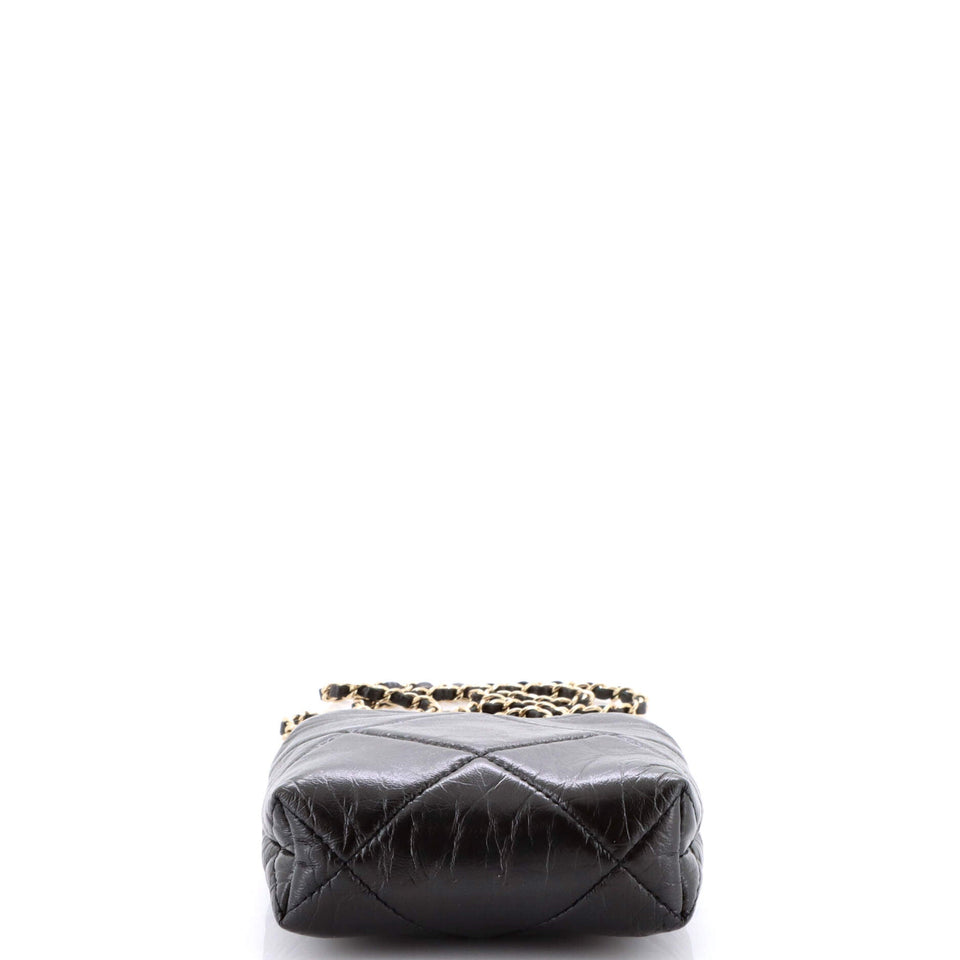 CC Kisslock Frame Clutch with Chain Quilted Lambskin Small
