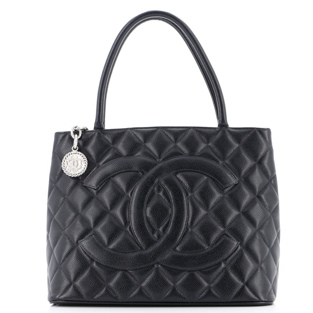 Medallion Tote Quilted Caviar