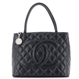 Medallion Tote Quilted Caviar
