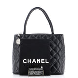 Medallion Tote Quilted Caviar