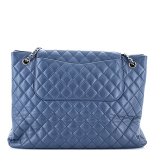 Classic Flap Shopping Tote Quilted Caviar Large