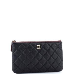O Case Clutch Quilted Caviar Small