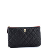 O Case Clutch Quilted Caviar Small