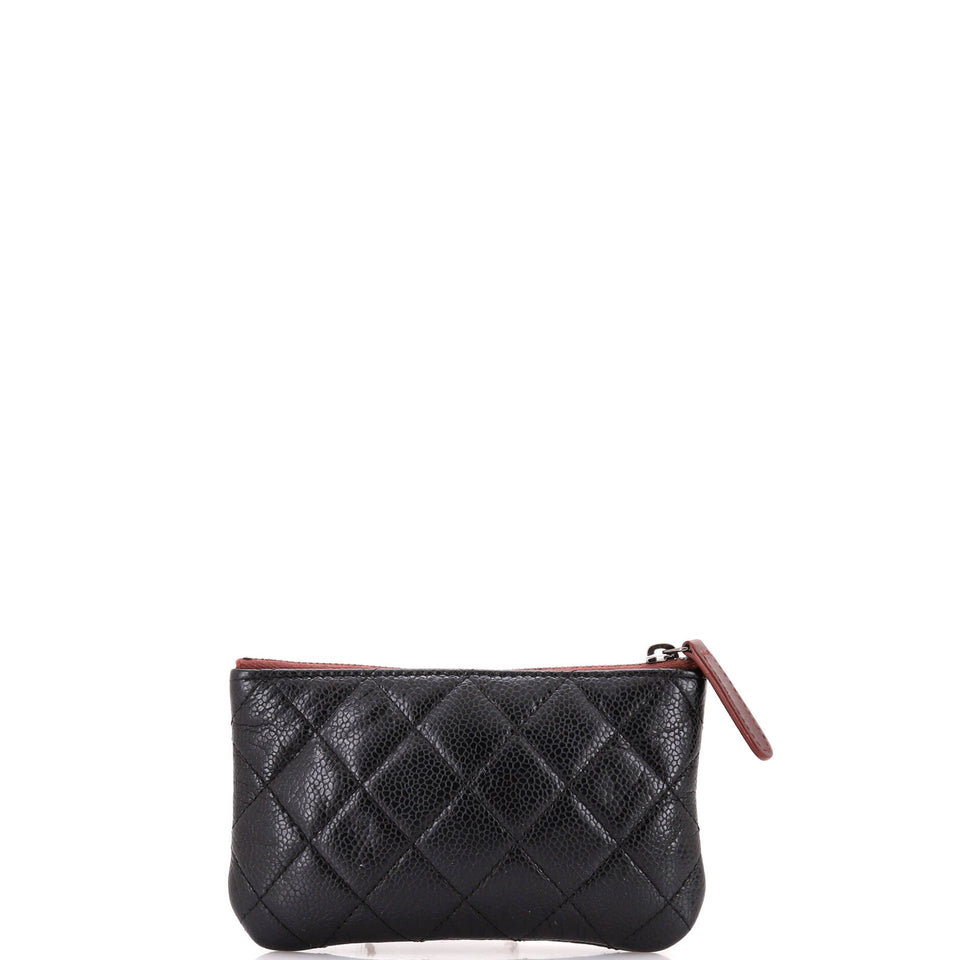 Classic O Case Pouch Quilted Caviar Mini