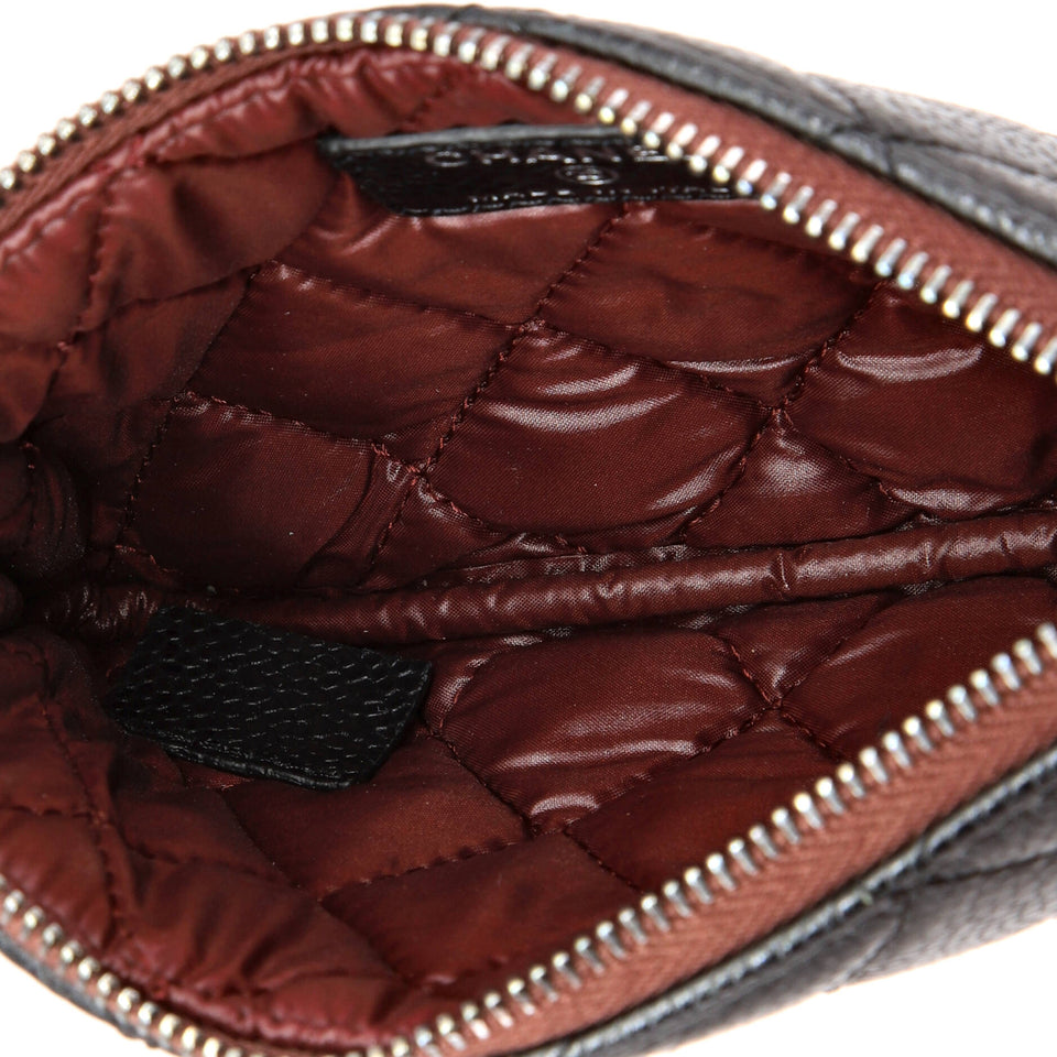 Classic O Case Pouch Quilted Caviar Mini
