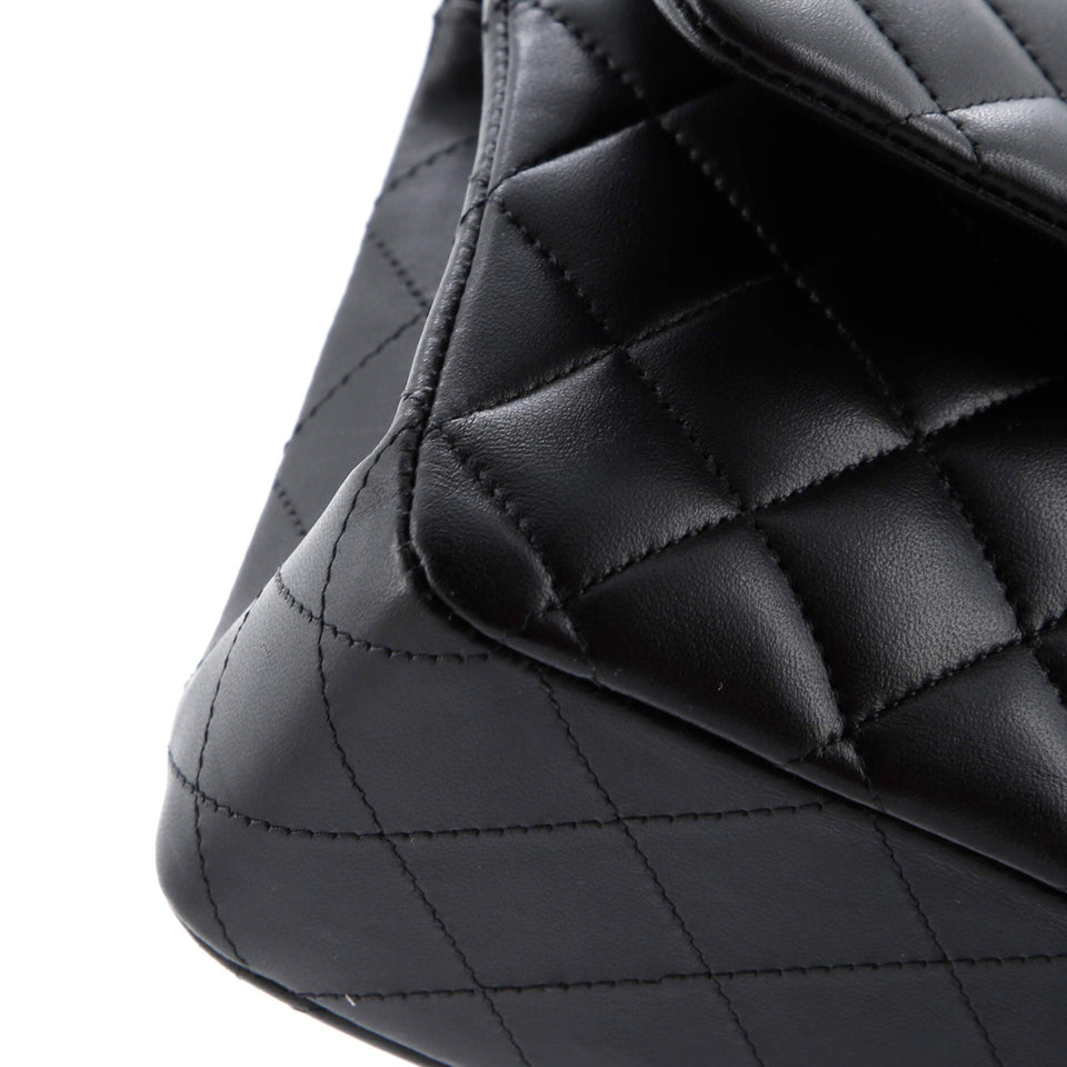 Classic Double Flap Bag Quilted Lambskin Medium