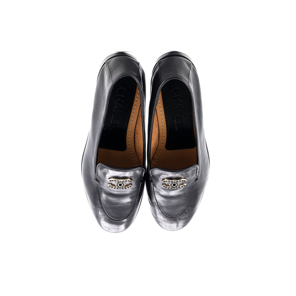 Women's CC Mocassin Loafers Leather with Metal
