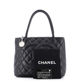 Medallion Tote Quilted Caviar