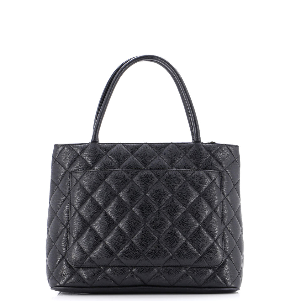 Medallion Tote Quilted Caviar