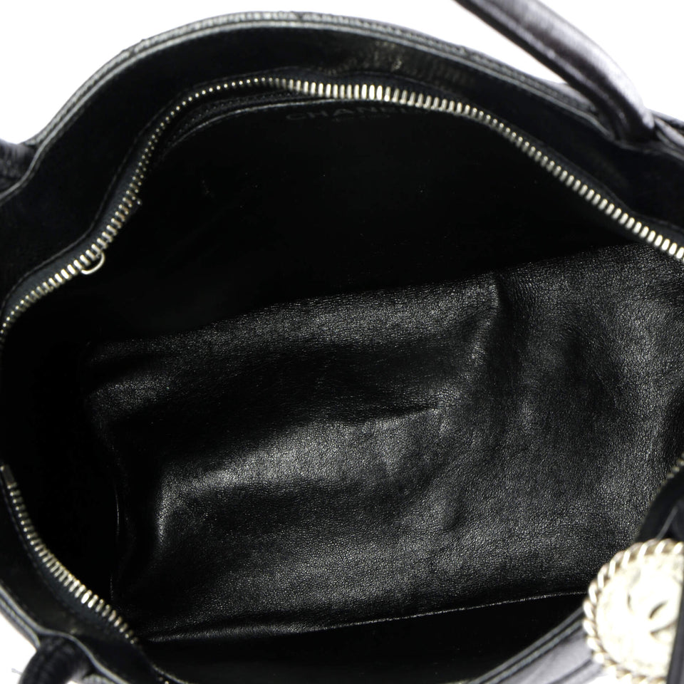 Medallion Tote Quilted Caviar