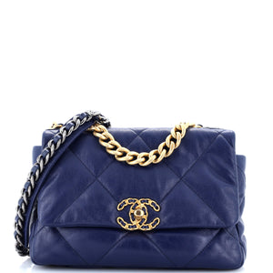 19 Flap Bag Quilted Leather Medium