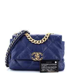 19 Flap Bag Quilted Leather Medium