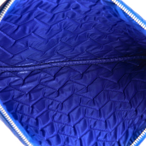 O Case Clutch Chevron Caviar Medium