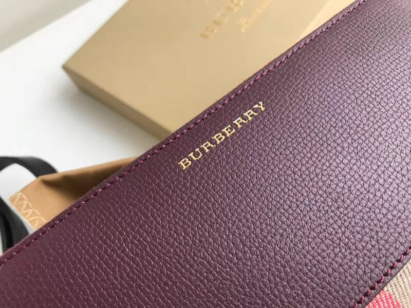 Burberry Bags - Bagsattire   389