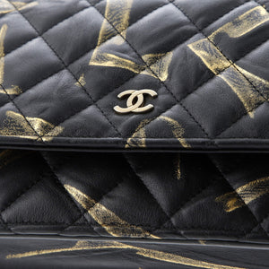 Wallet on Chain Quilted Printed Crumpled Calfskin