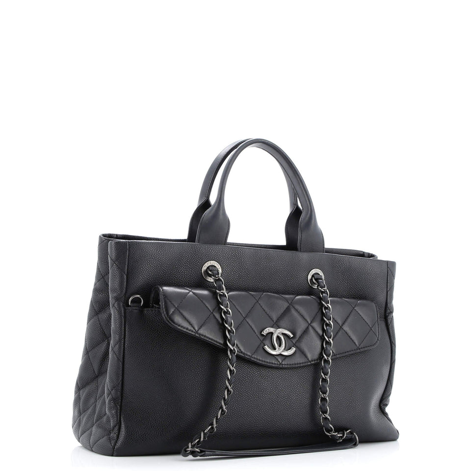 Coco Break Shopping Tote Caviar Large