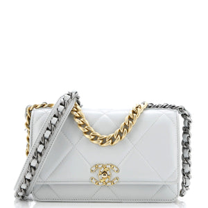 19 Wallet on Chain Quilted Lambskin