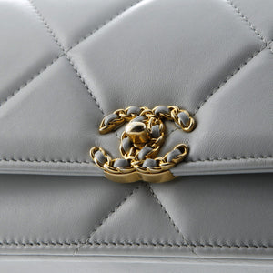 19 Wallet on Chain Quilted Lambskin